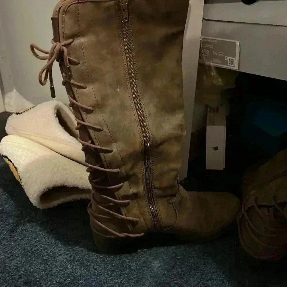 STEVE MADDEN size 5 tall boots
